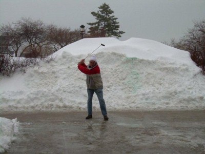 Gary_Hamann_in_Boston_Snow_2_400_x_300